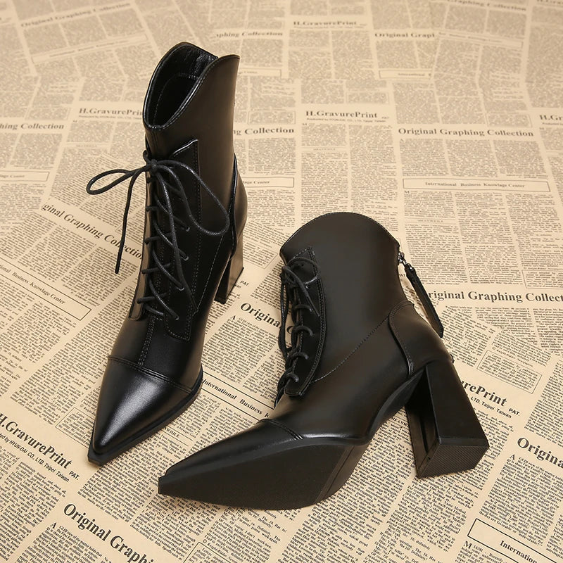 Retro Pointed Toe ort Boots Women's Spring Autumn New Coarse Heel Boots Small Size Genuine Leather High Heel  Boots