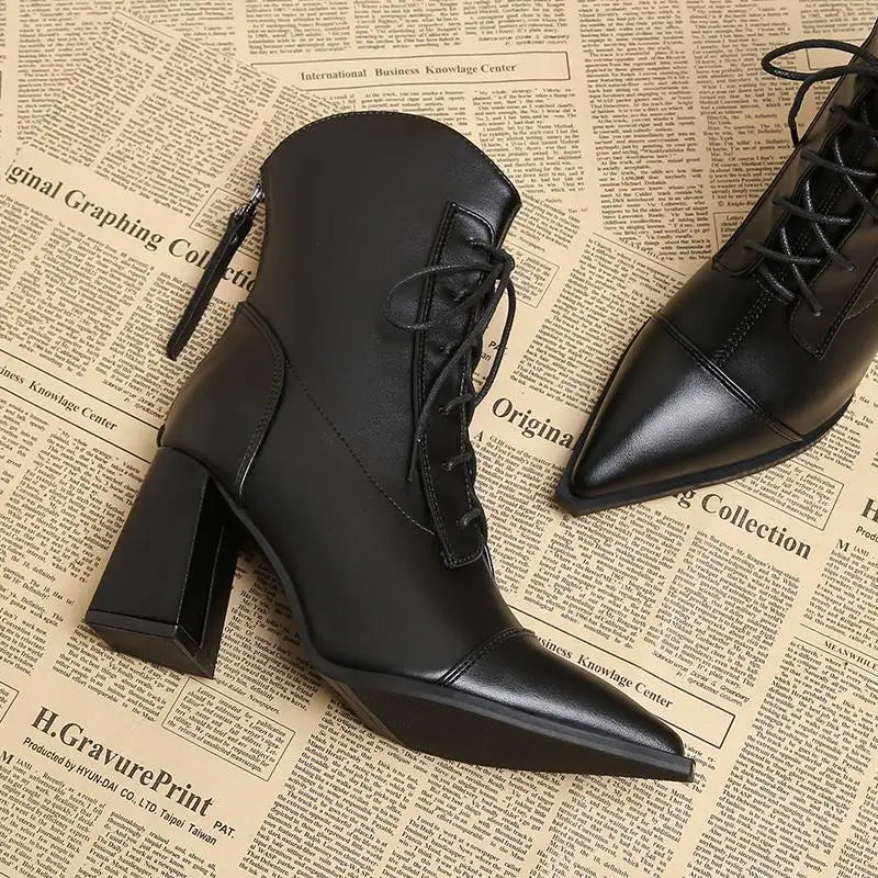 Retro Pointed Toe ort Boots Women's Spring Autumn New Coarse Heel Boots Small Size Genuine Leather High Heel  Boots
