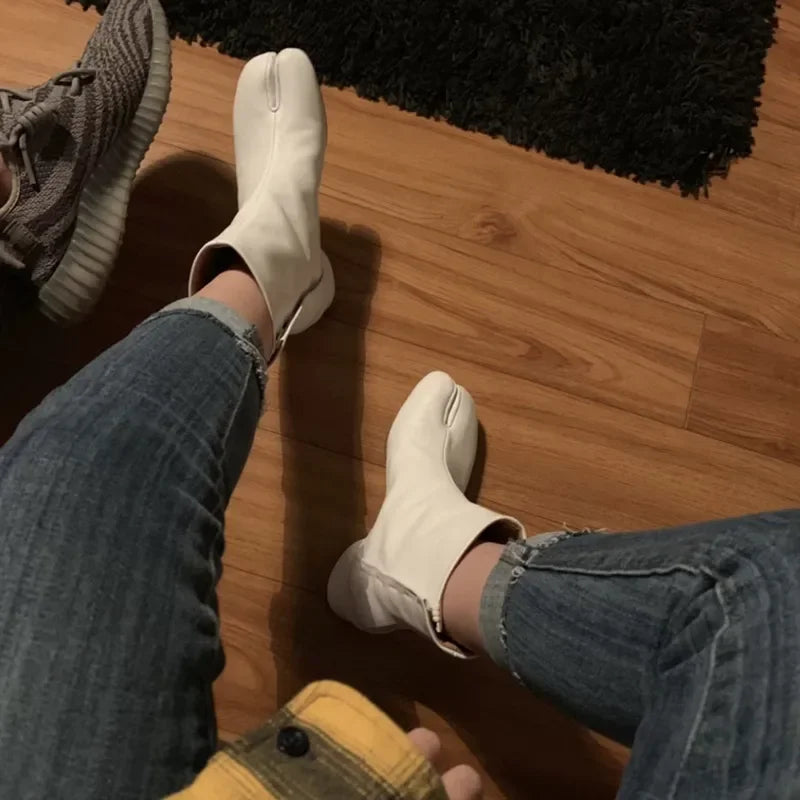 Luxury Design Fashion Split Toe Shoes 2025 Autumn Winter New Ankle Boots Genuine Leather Low Heels Women's Boots