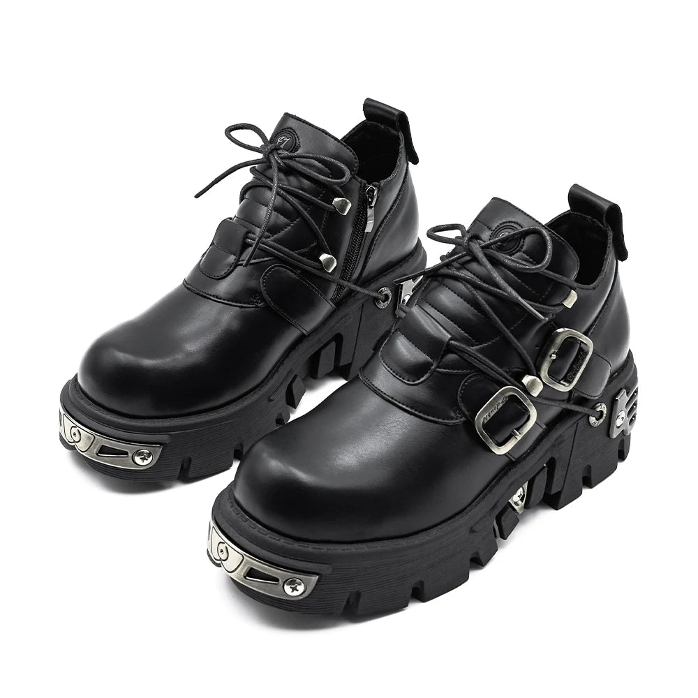 2025 New Dark Punk Style Woman Gothic Flame Carved Vintage Rock Boots Leather Shoes Metal Niche Low Top Platform Shoes