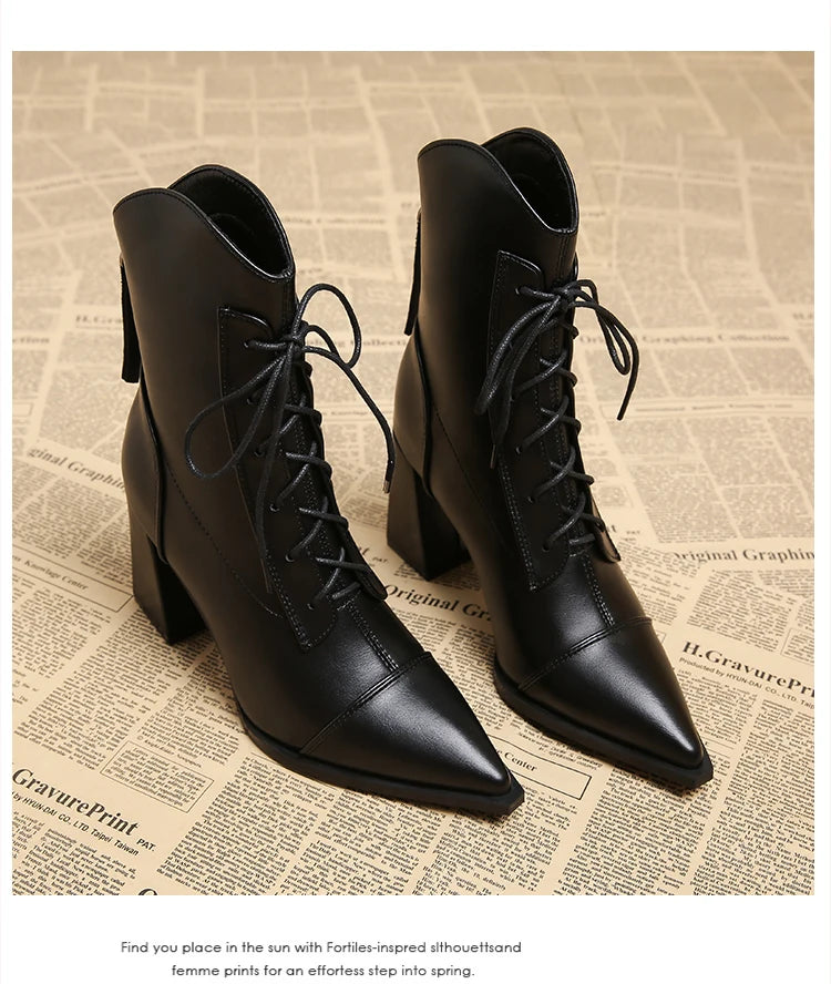 Retro Pointed Toe ort Boots Women's Spring Autumn New Coarse Heel Boots Small Size Genuine Leather High Heel  Boots