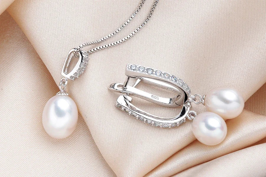 YWYC Horseshoe 8-9mm Rice Freshwater Pearl Earrings&Necklaces Jewelry Set for Women 925 Sterling Silver 45cm Pendant Necklace
