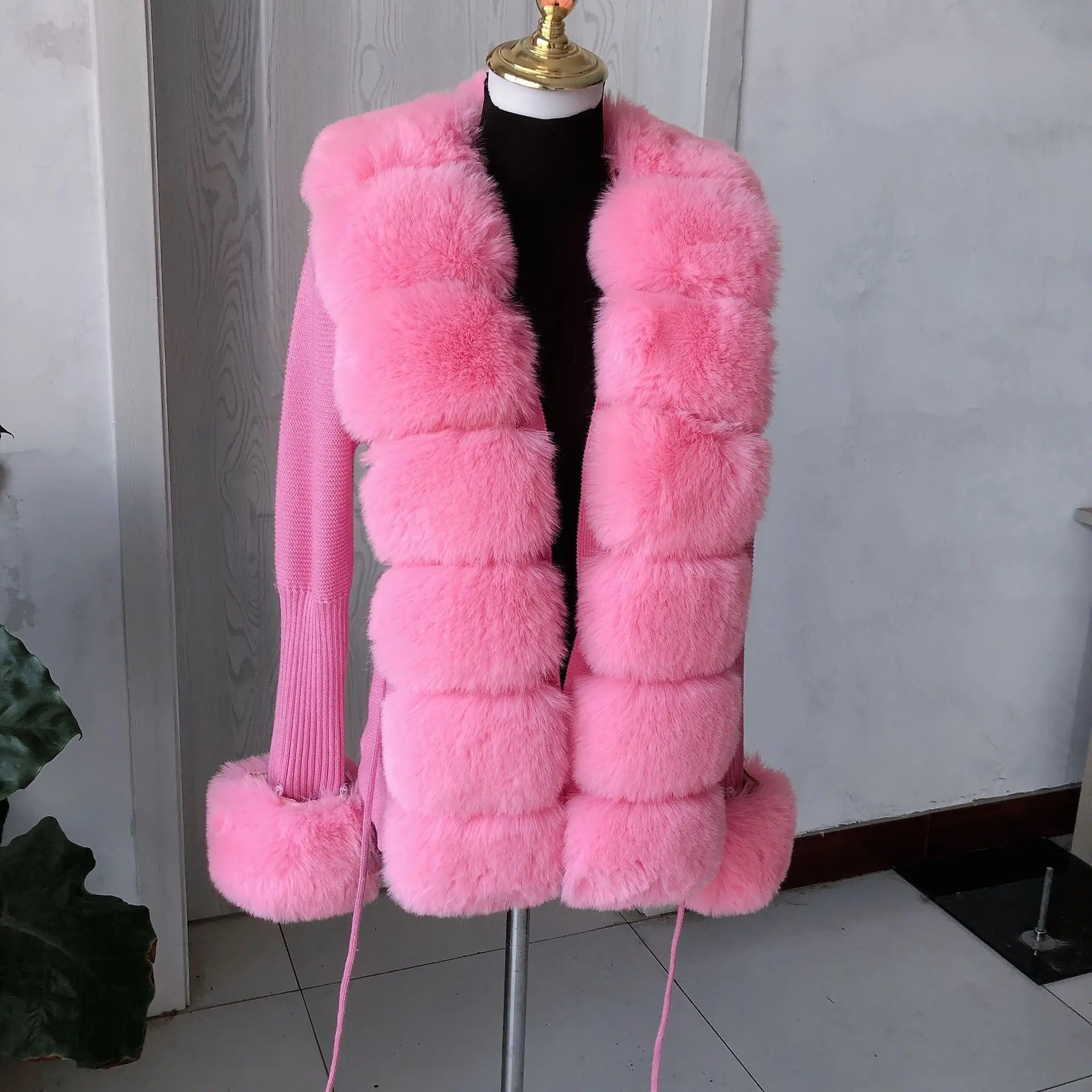Women Faux Fur Knit Sweater cardigan Spring Autumn elegant Knitted sweater with faux fox fur collar Ladies Fashion Coat fur coat